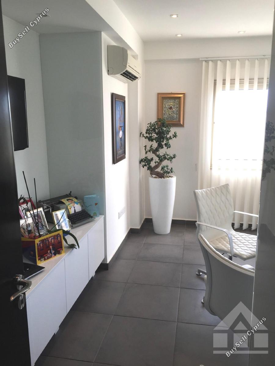 Office for sale in Aradippou, Larnaca 16167801
