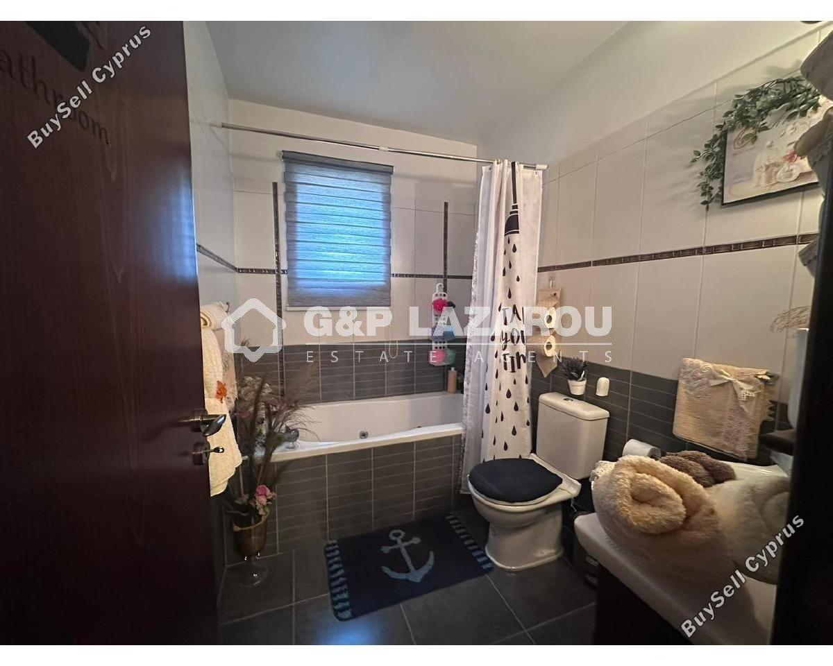 3 bedroom apartment for sale dromolaxia larnaca 8311866 image 14155690