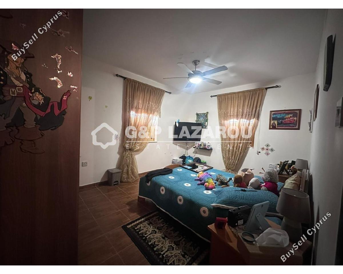 3 bedroom apartment for sale dromolaxia larnaca 8311866 image 14155694