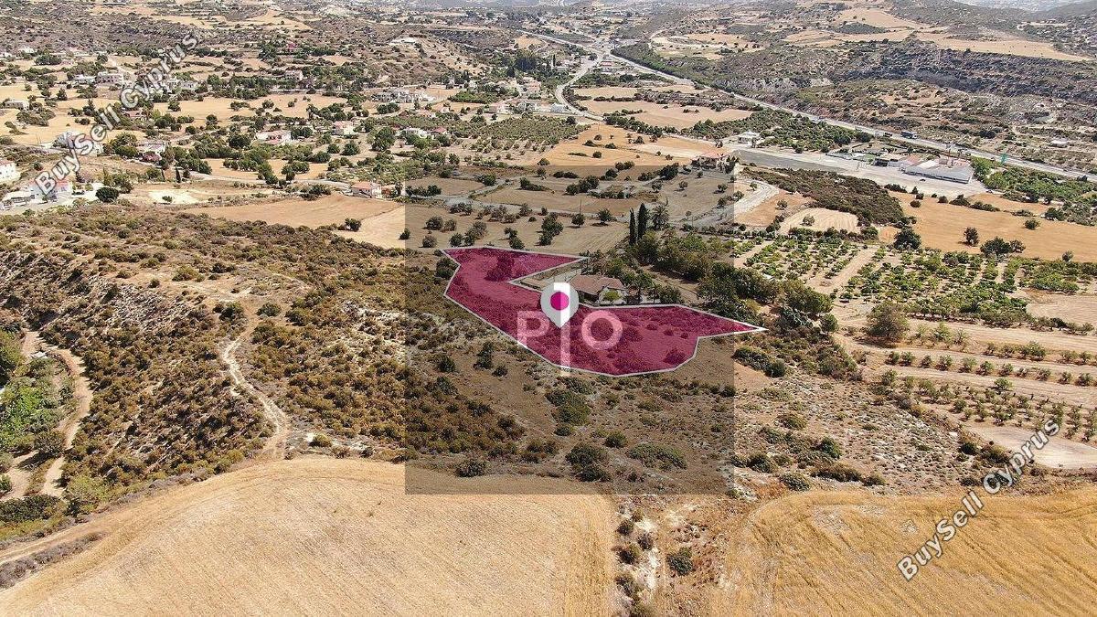 8696 SQM Land for sale in Choirokoitia, Larnaca 15158881