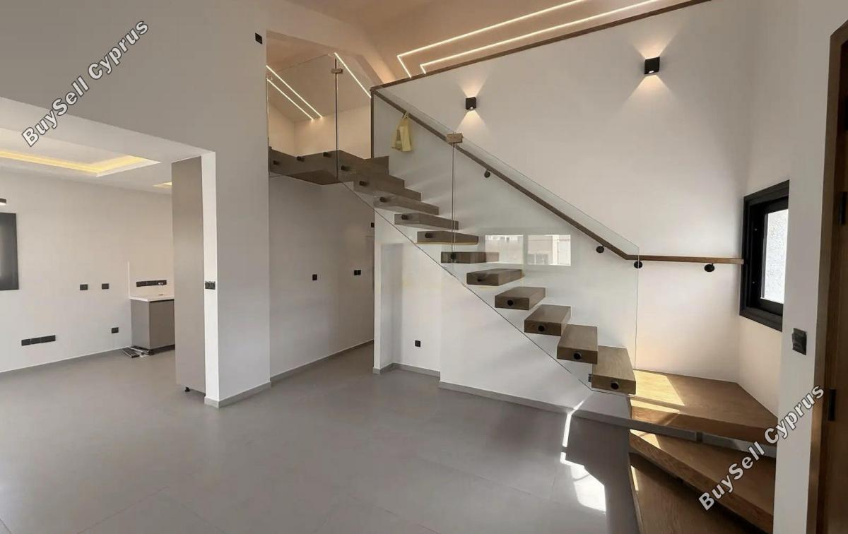 7 bedroom detached house for sale kato polemidia limassol 8447386 image 15273460