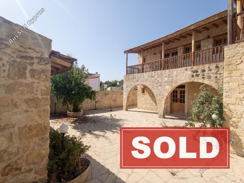 3 bedroom detached house sold pissouri limassol 910586 image 789631