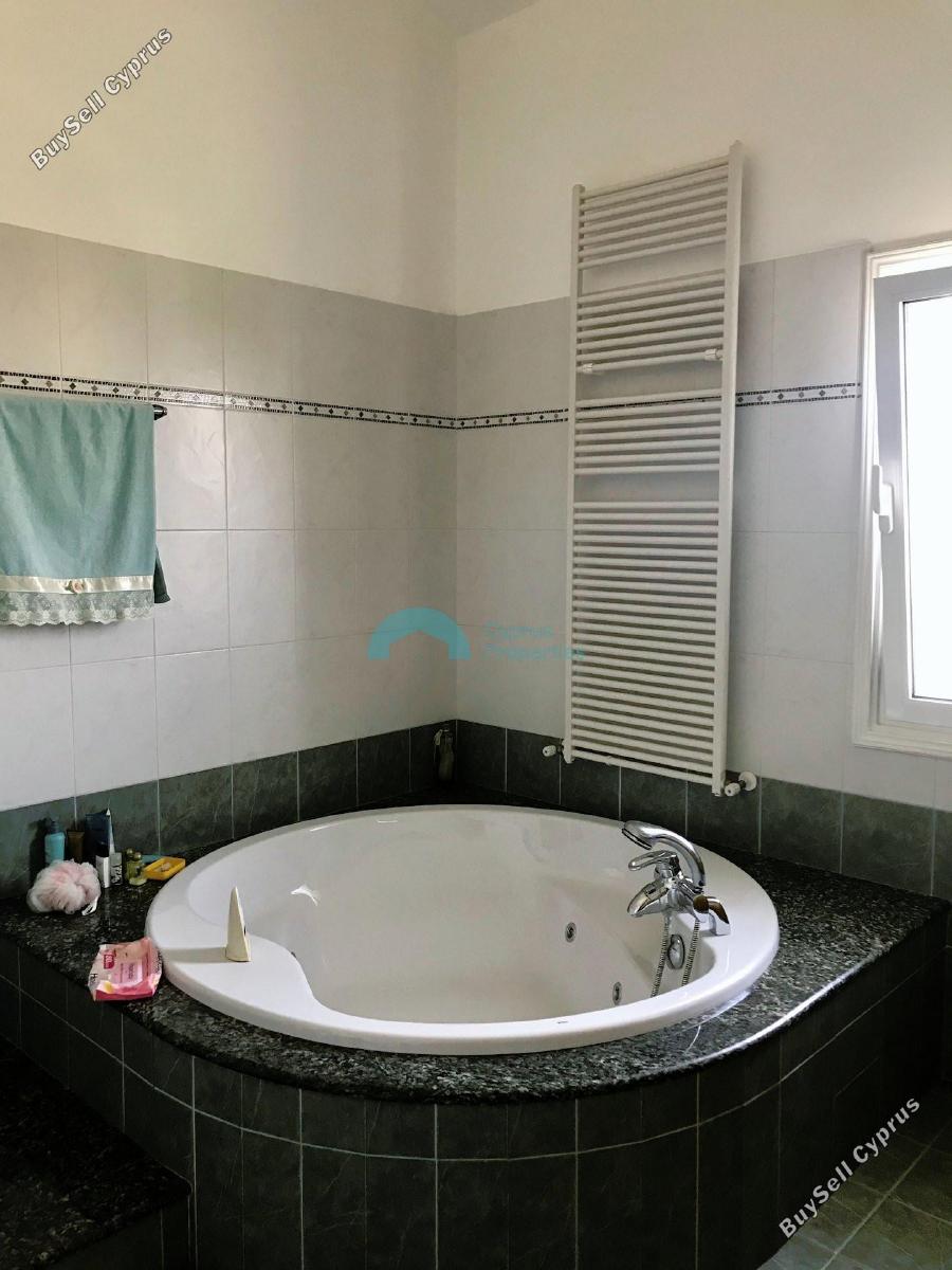 7 bedroom detached house for sale latsia nicosia 1284586 image 5439086