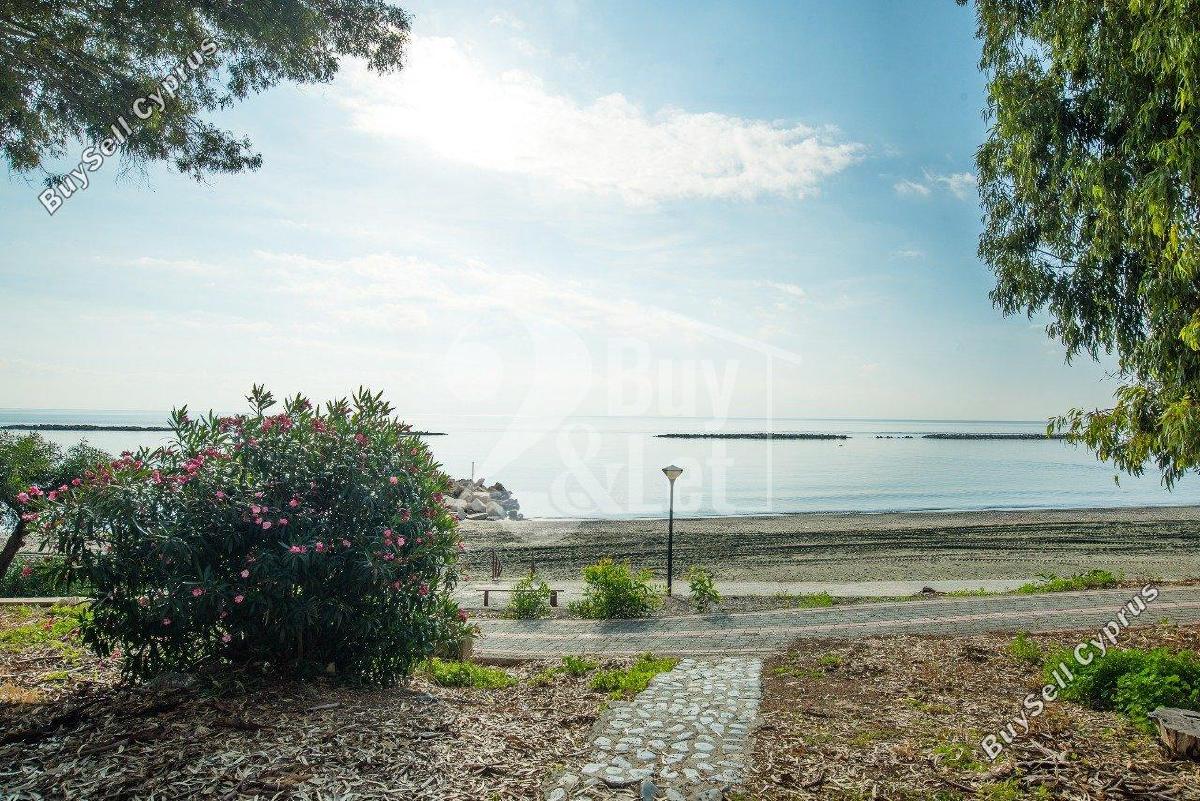 3 bedroom apartment for sale agios tychonas limassol 7660986 image 12590333