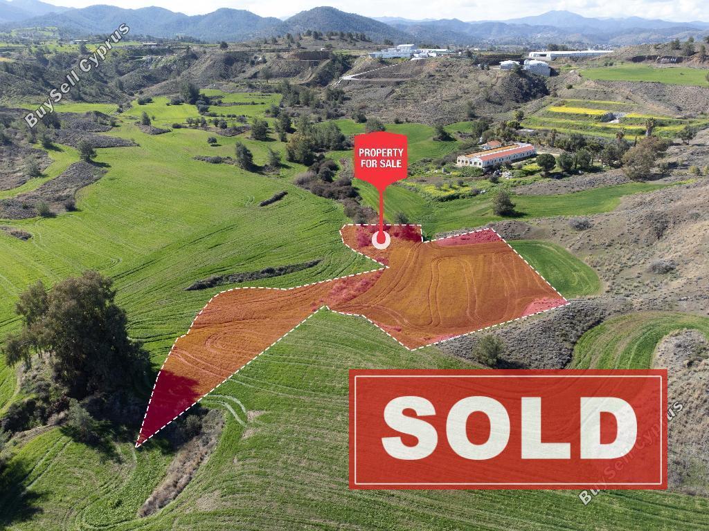 land sold klirou nicosia 1256986 image 6818771