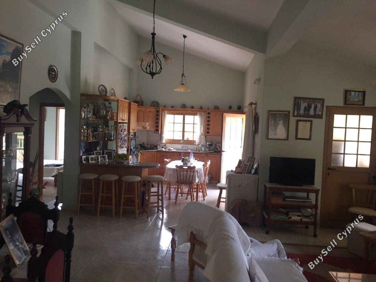 3 bedroom detached house for sale kato platres limassol 1548296 image 5891667