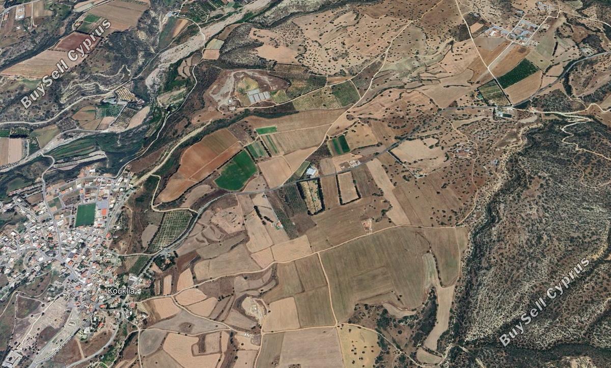 13880 SQM Land for sale in Kouklia Pafou, Paphos 2653776
