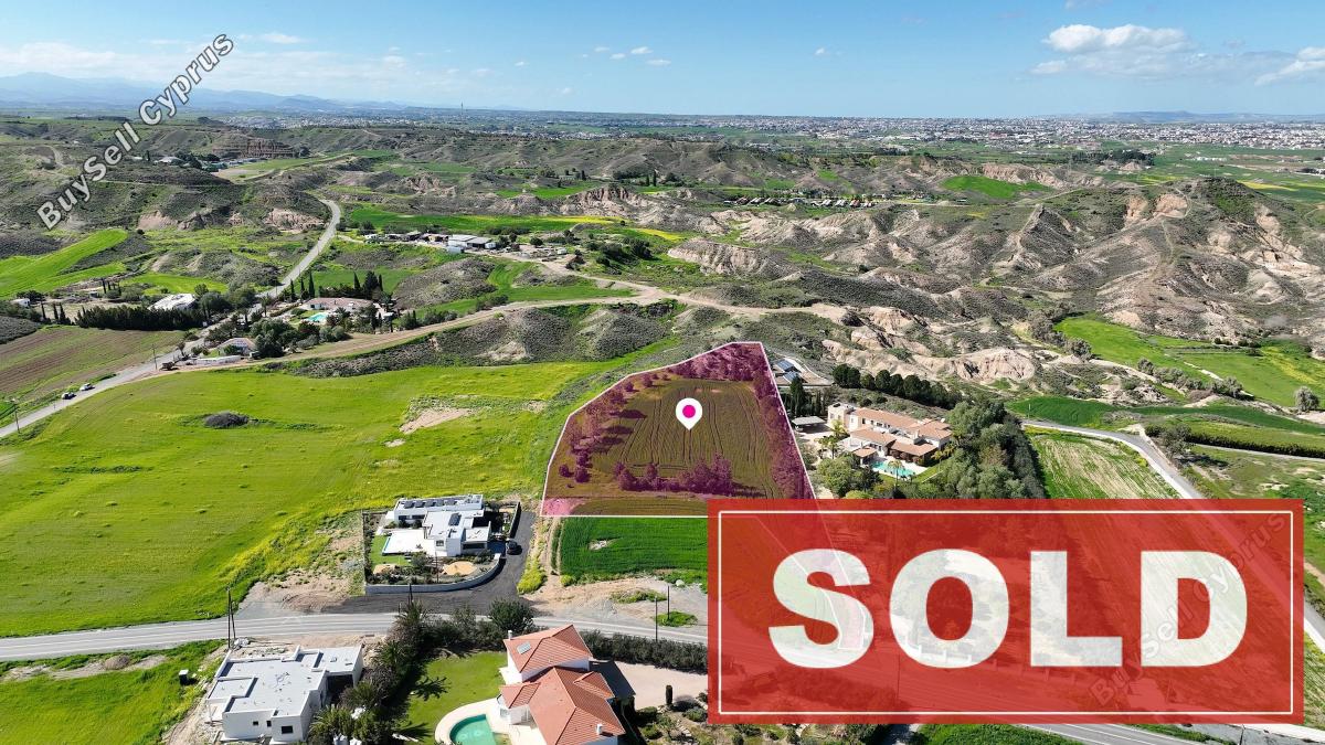 land sold latsia nicosia 8312027 image 14158909