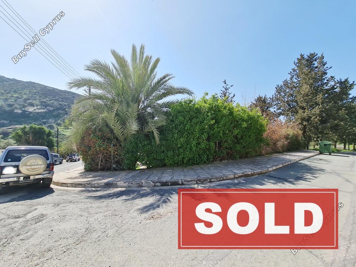 2 bedroom bungalow sold akoursos paphos 8303827 image 14102582