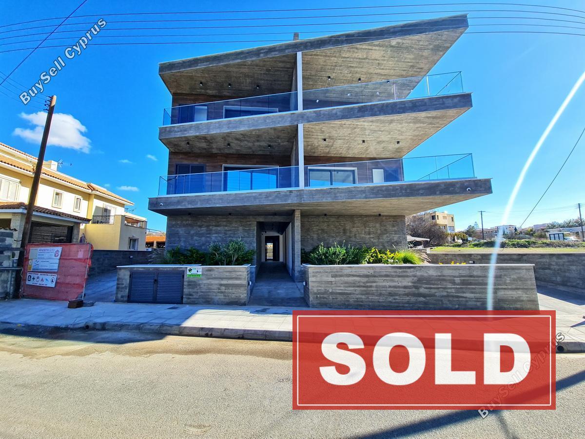 2 bedroom apartment sold kissonerga paphos 1601927 image 4035144