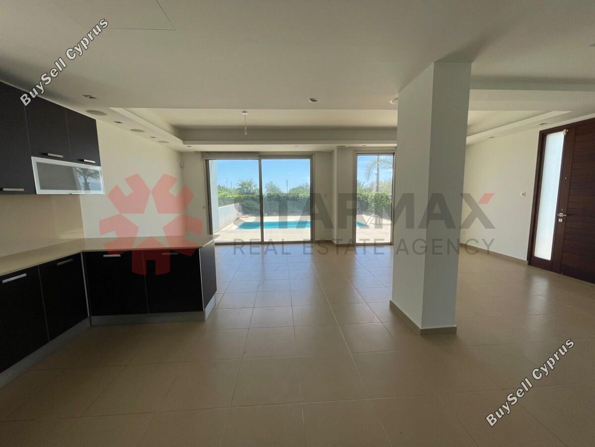 3 bedroom ground floor apartment for sale pervolia larnaca 1819237 image 7656201