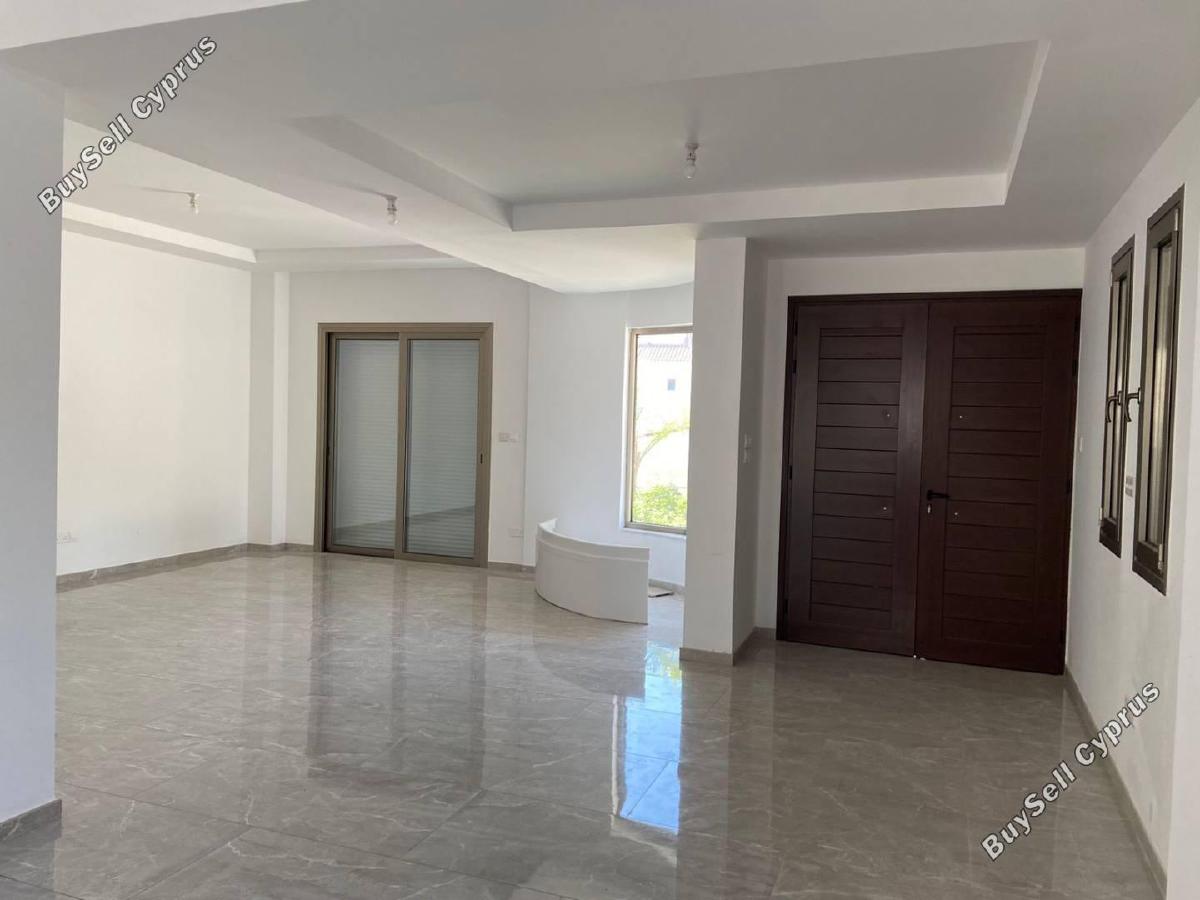 7 bedroom detached house for sale agios athanasios limassol 1135337 image 4940074