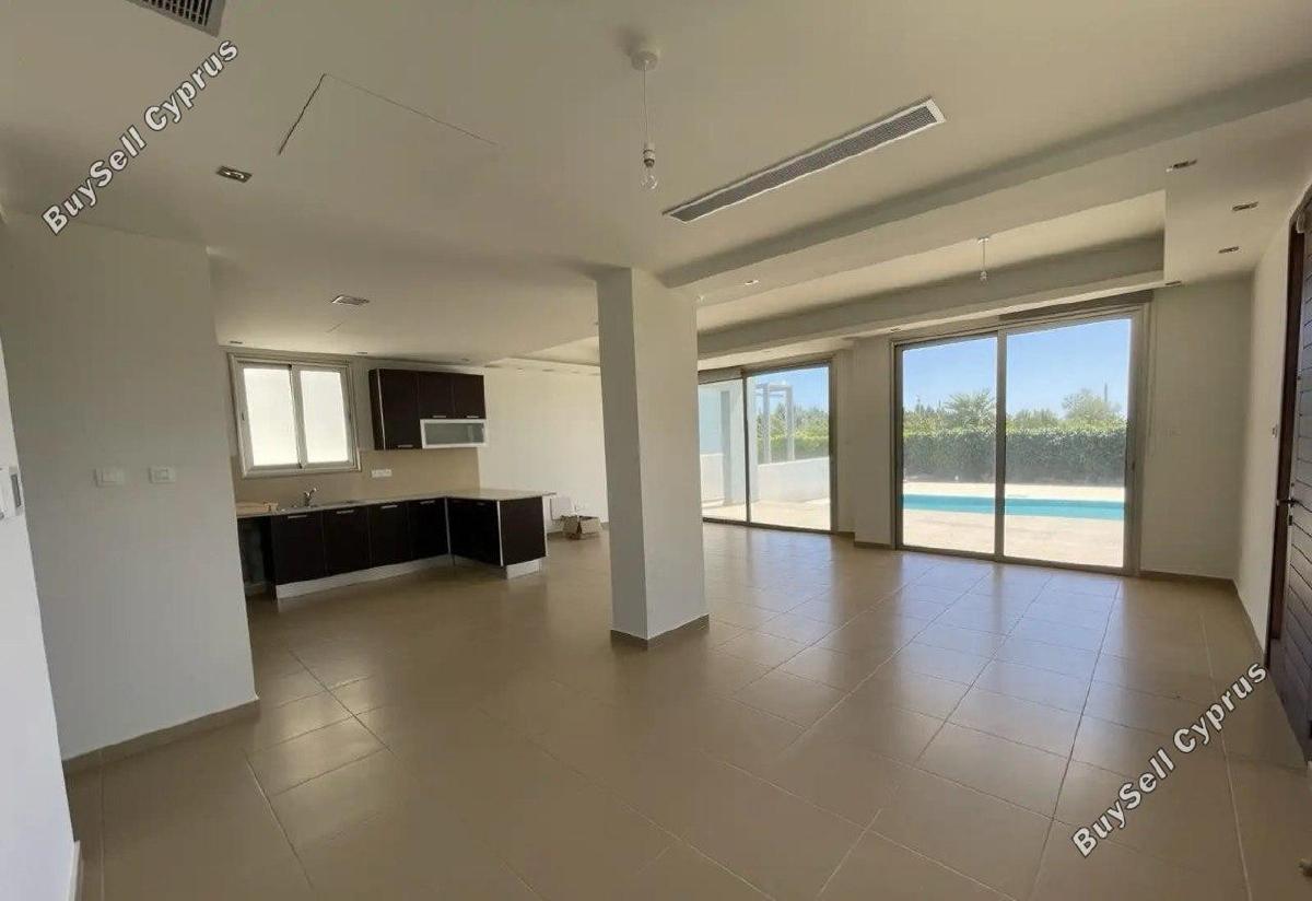 3 bedroom apartment for sale pervolia larnaca 7838537 image 10778276