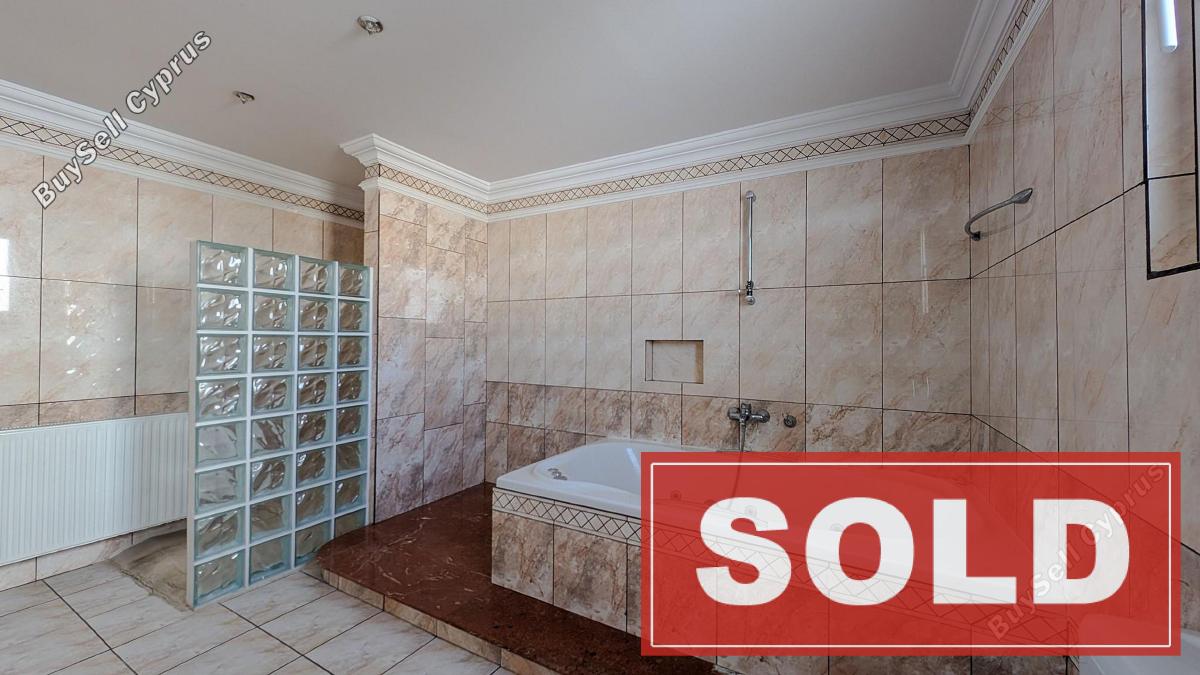 studio commercial building sold larnaca municipality larnaca 8145837 image 13424724
