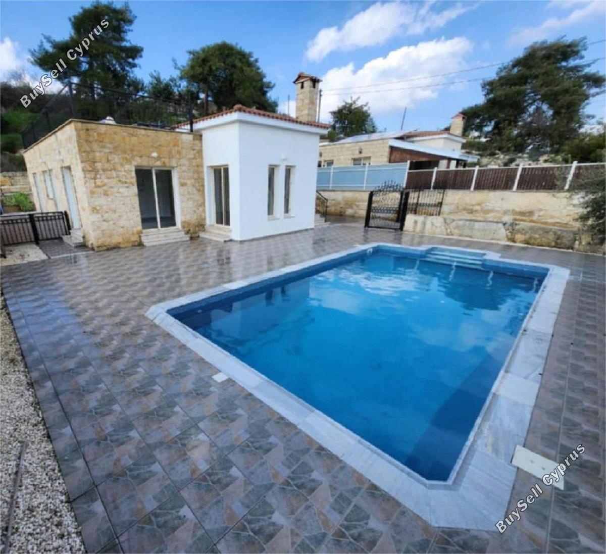 3 Bedroom Bungalow for sale in Pano Kivides, Limassol 4240550