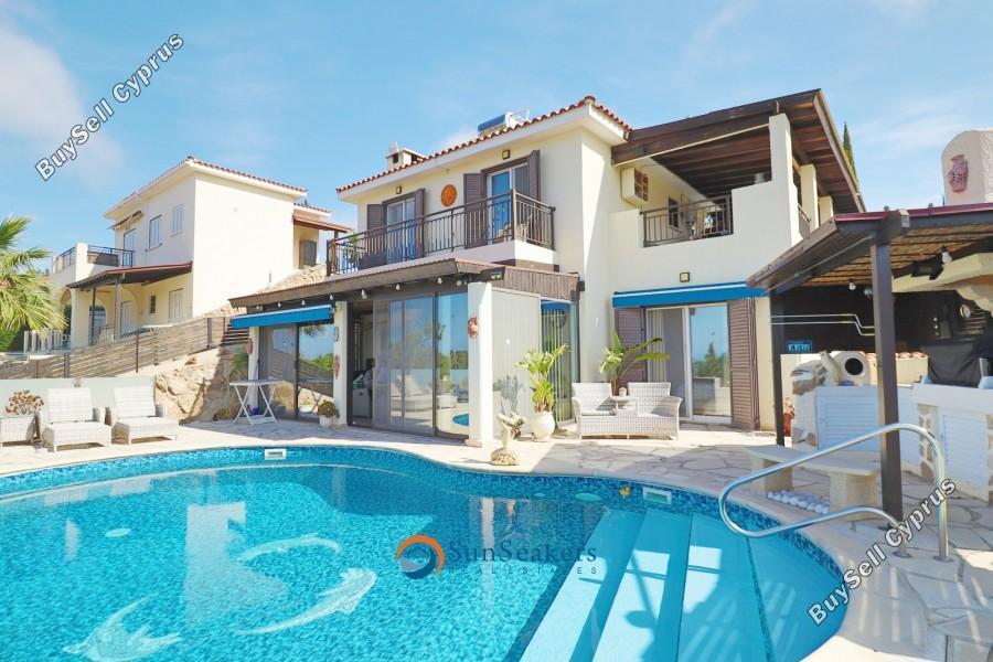 3 Bedroom Detached house for sale in Kamares Tala, Paphos 16678021