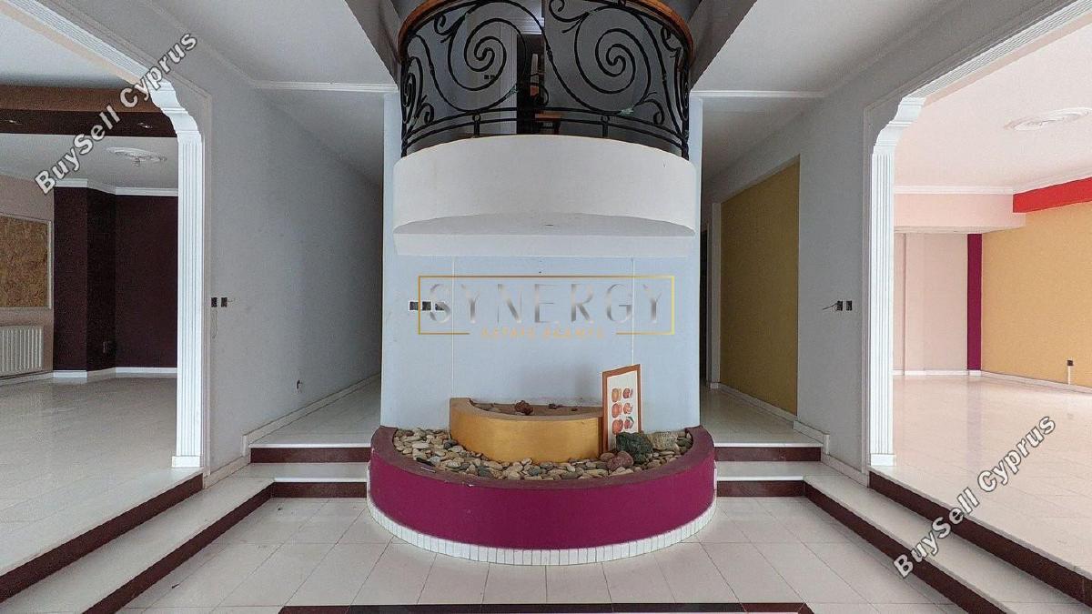 6 Bedroom Detached house for sale in Pano Deftera, Nicosia 16739201