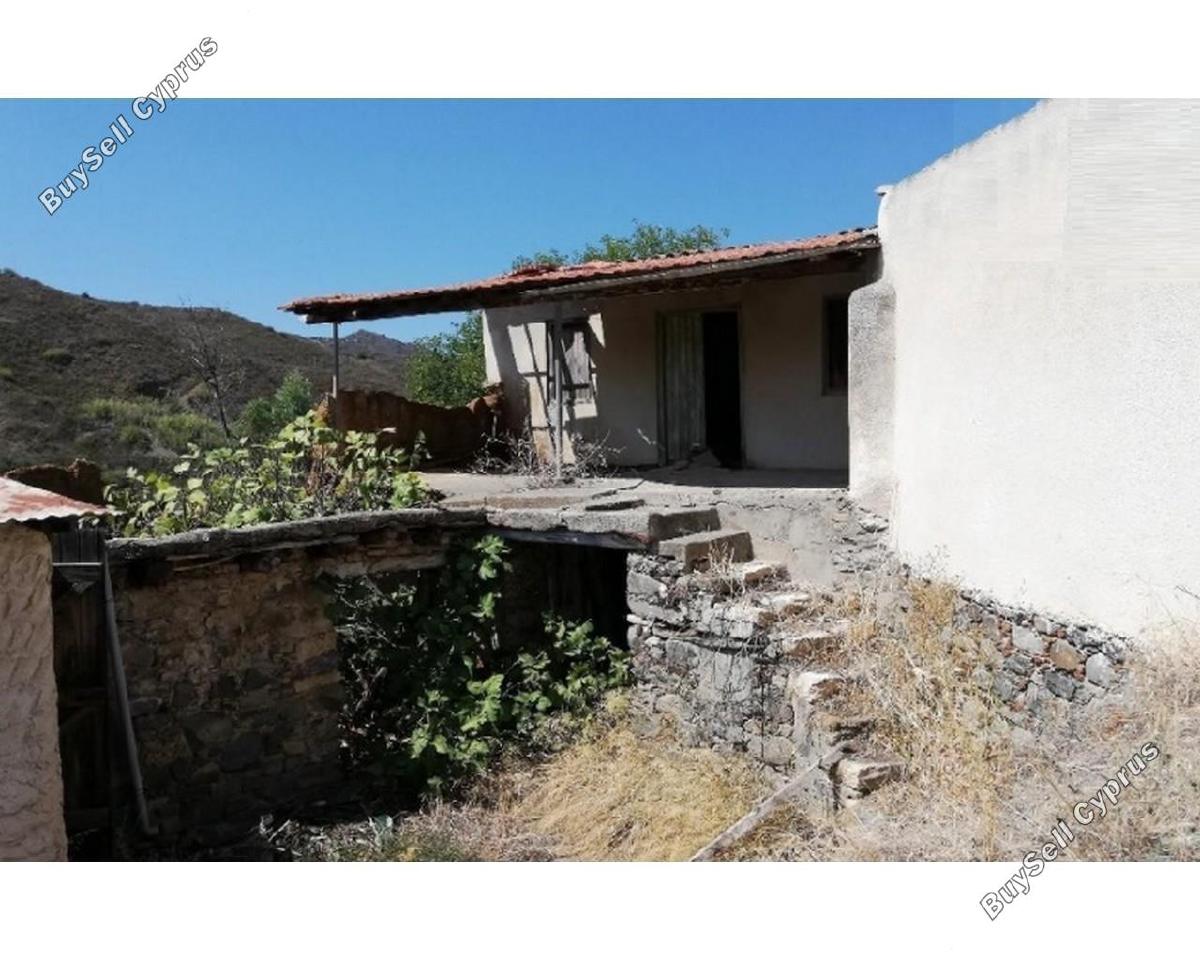 2 Bedroom Detached house for sale in Akapnou, Limassol 7117396