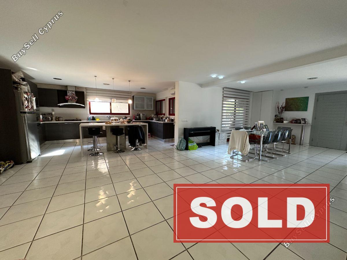 7 bedroom detached house sold agia fyla limassol 7582067 image 9687871
