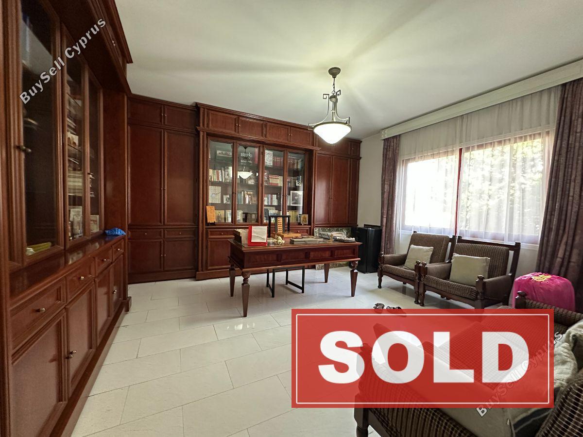 7 bedroom detached house sold agia fyla limassol 7582067 image 9687872
