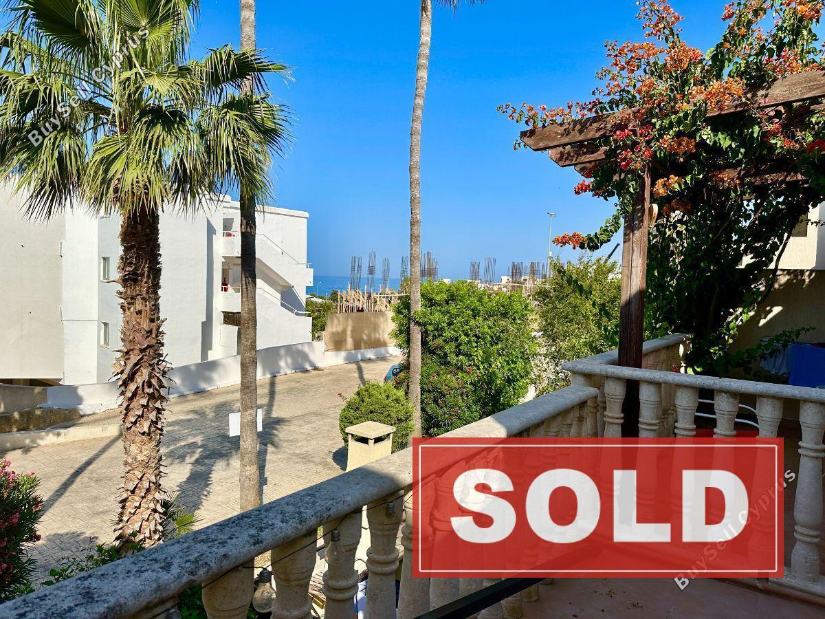 1 bedroom apartment sold tombs of the kings paphos 1596567 image 4017320