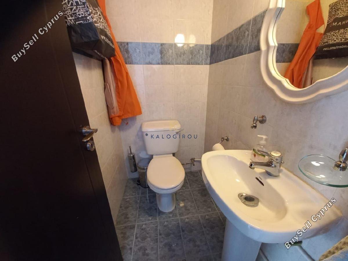 3 bedroom apartment for sale faneromeni larnaca 1202567 image 9466990