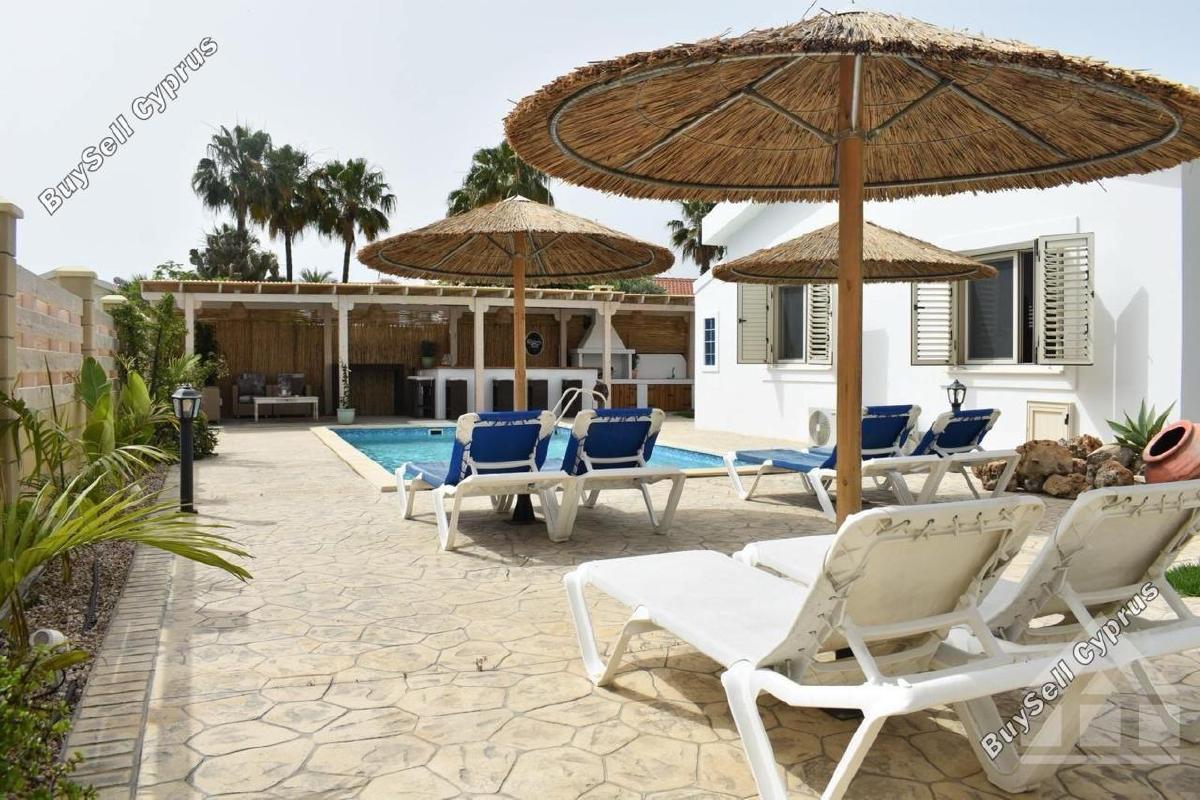 3 bedroom bungalow for sale larnaca municipality larnaca 7905667 image 17114514