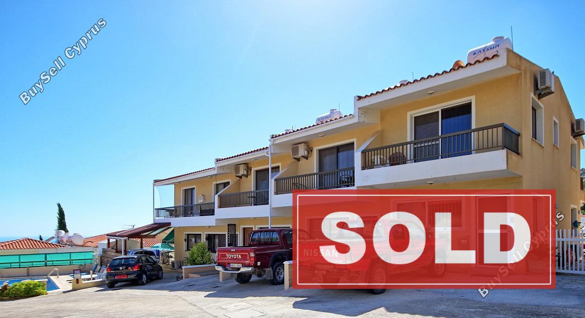 2 bedroom town house sold peyia paphos 644867 image 378733