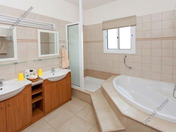 10 bedroom detached house for rent kolossi limassol 1684077 image 15720524