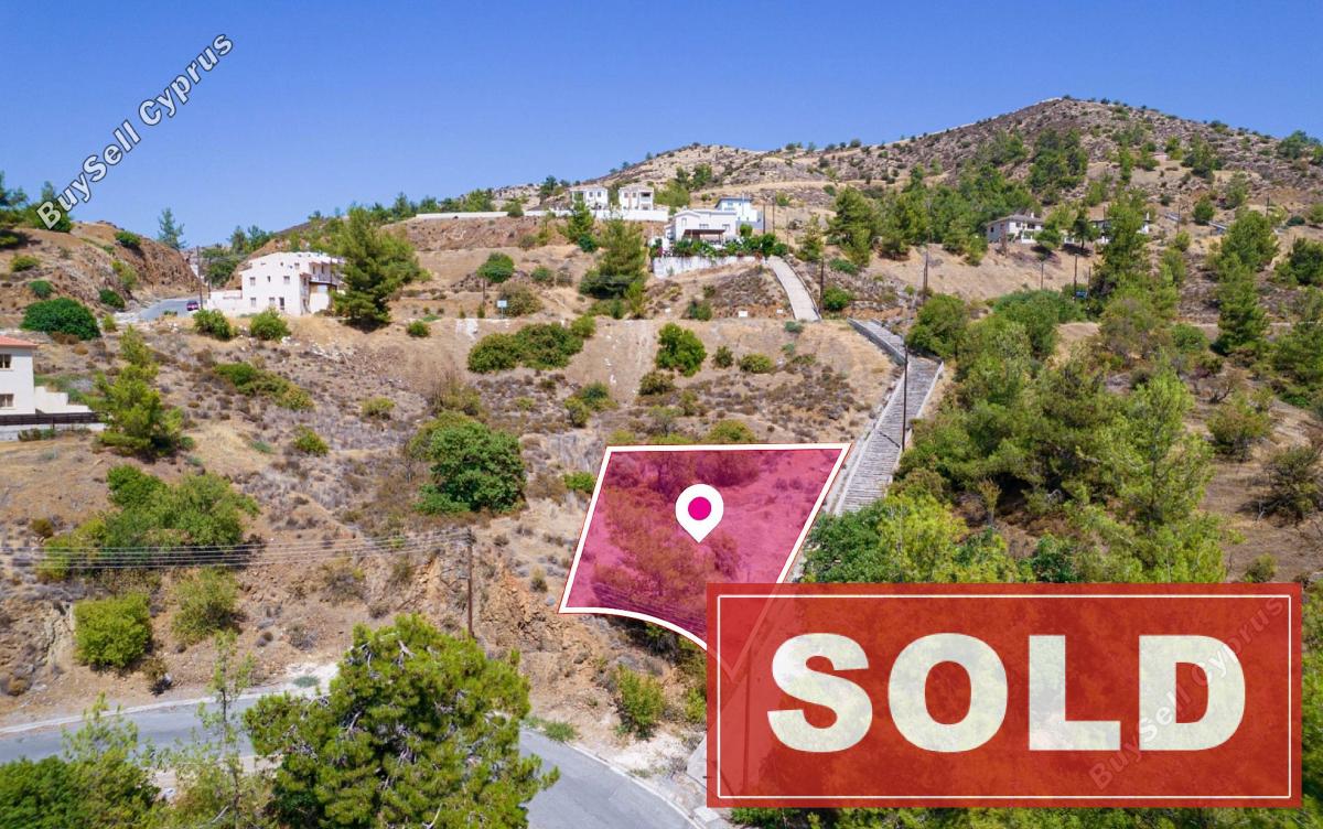 plot sold evrychou nicosia 1057477 image 2904693