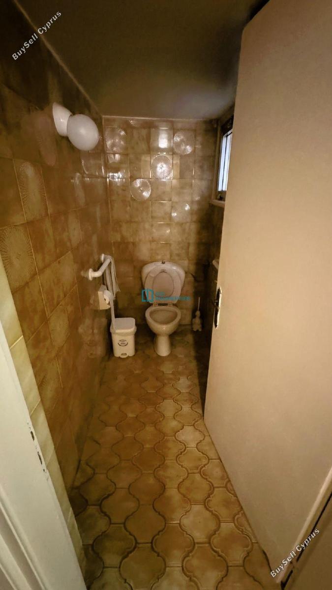 2 bedroom ground floor apartment for sale faneromeni larnaca 7819777 image 11517581