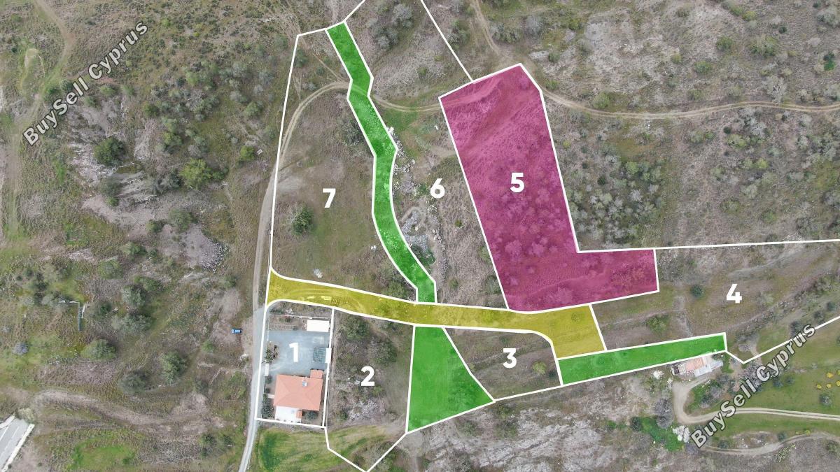 27834 SQM Land for sale in Mathiatis, Nicosia 16028108