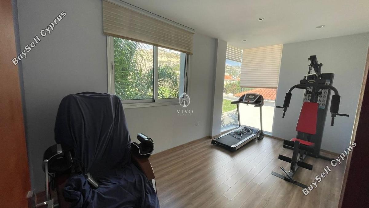 8 bedroom detached house for sale agios athanasios limassol 980387 image 6259418