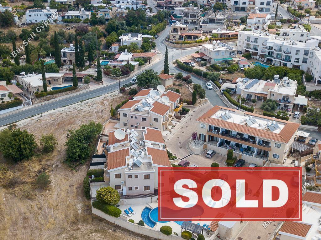 2 bedroom town house sold peyia paphos 1838787 image 6556380