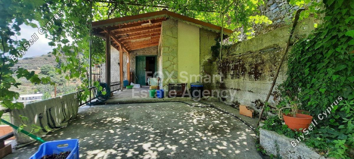 2 Bedroom Semi-detached house for sale in Moutoullas, Nicosia 5175107