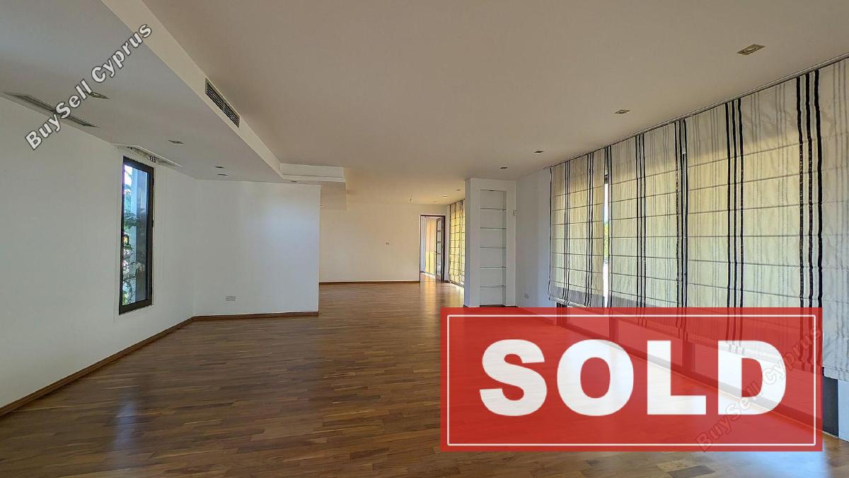 6 bedroom detached house sold dromolaxia larnaca 7814797 image 10646784