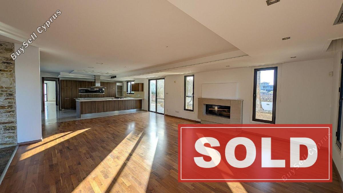 6 bedroom detached house sold dromolaxia larnaca 7814797 image 10646788