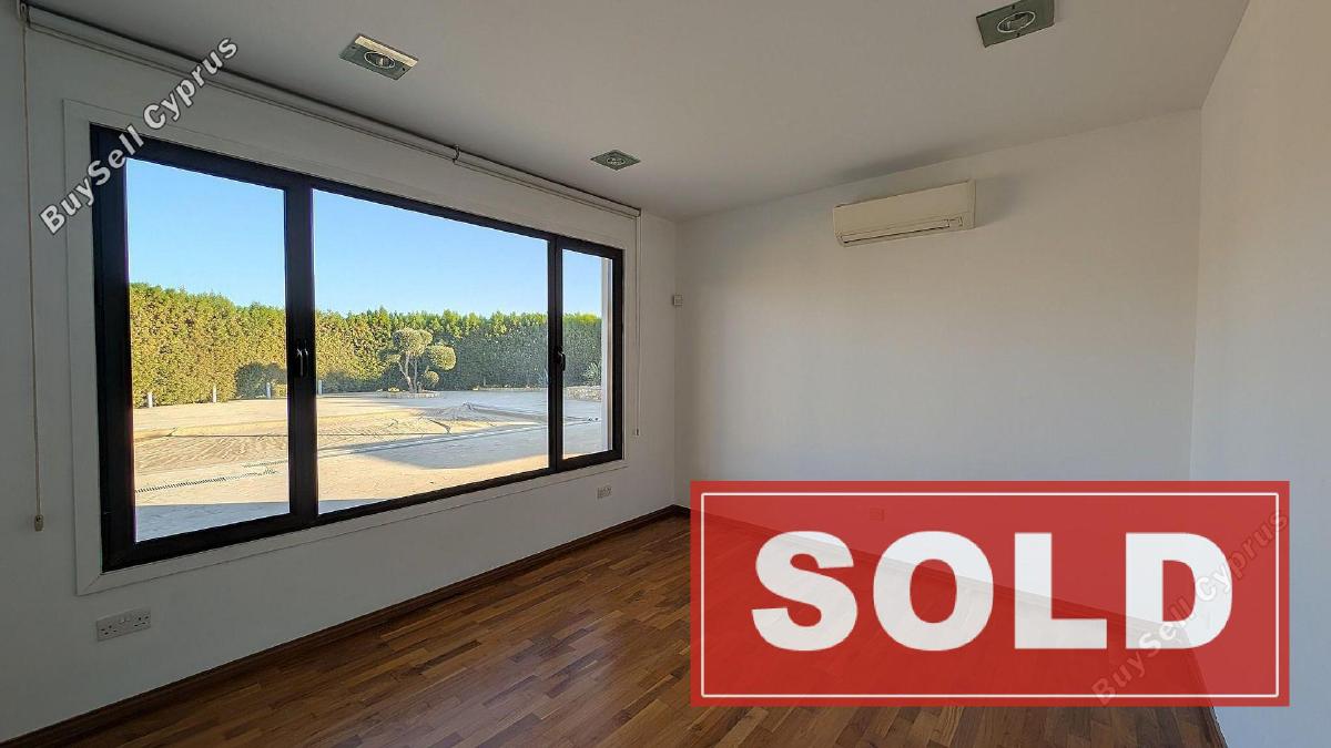 6 bedroom detached house sold dromolaxia larnaca 7814797 image 10646792