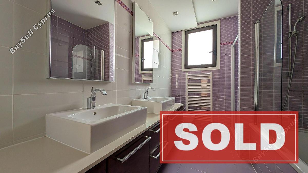 6 bedroom detached house sold dromolaxia larnaca 7814797 image 10646799