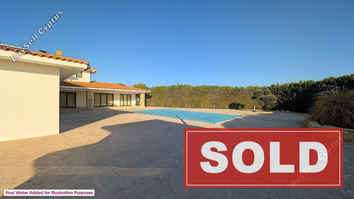 6 bedroom detached house sold dromolaxia larnaca 7814797 image 10646810