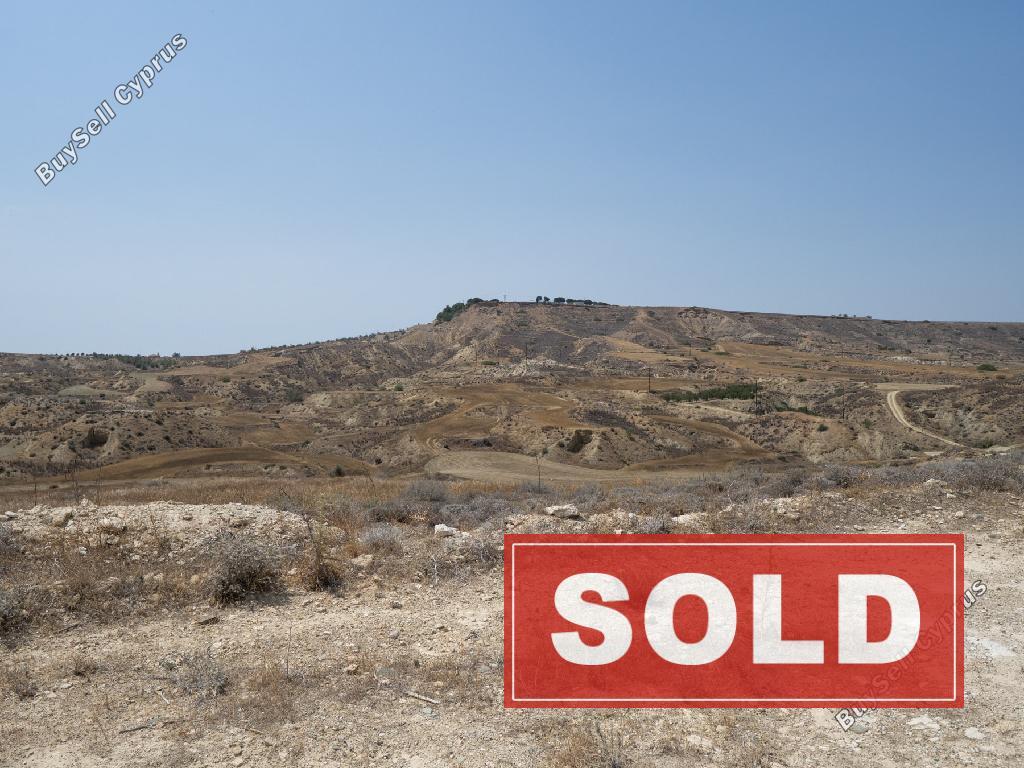 land sold arediou nicosia 1279108 image 6999953