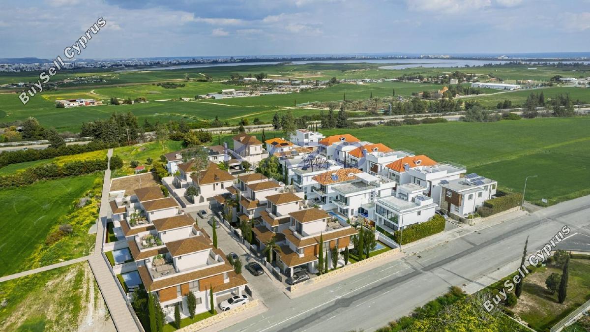 5 bedroom detached house for sale dromolaxia larnaca 7981208 image 11685505