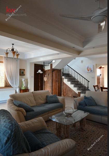 4 bedroom apartment for sale pervolia larnaca 8620608 image 16157386