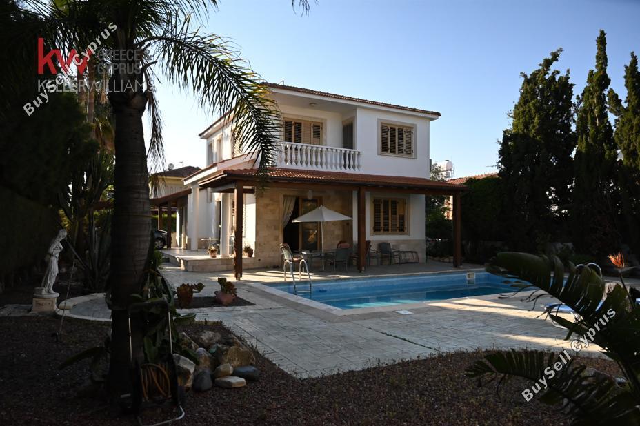 4 bedroom apartment for sale pervolia larnaca 8620608 image 16157389
