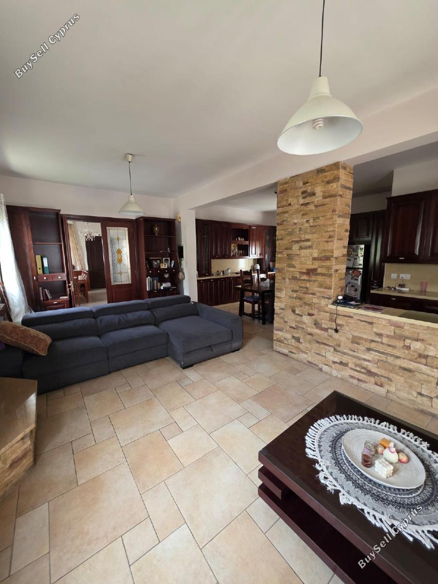3 bedroom detached house for rent faneromeni larnaca 8711018 image 16274035