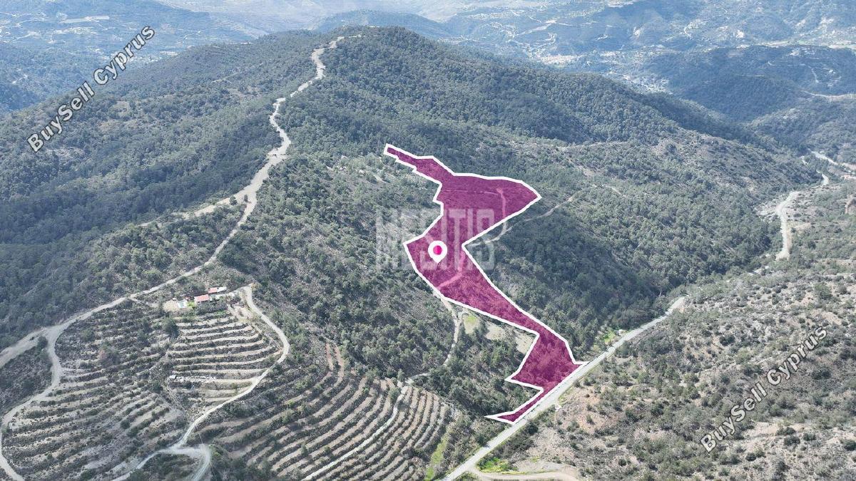 88660 SQM Land for sale in Louvaras, Limassol 10497903