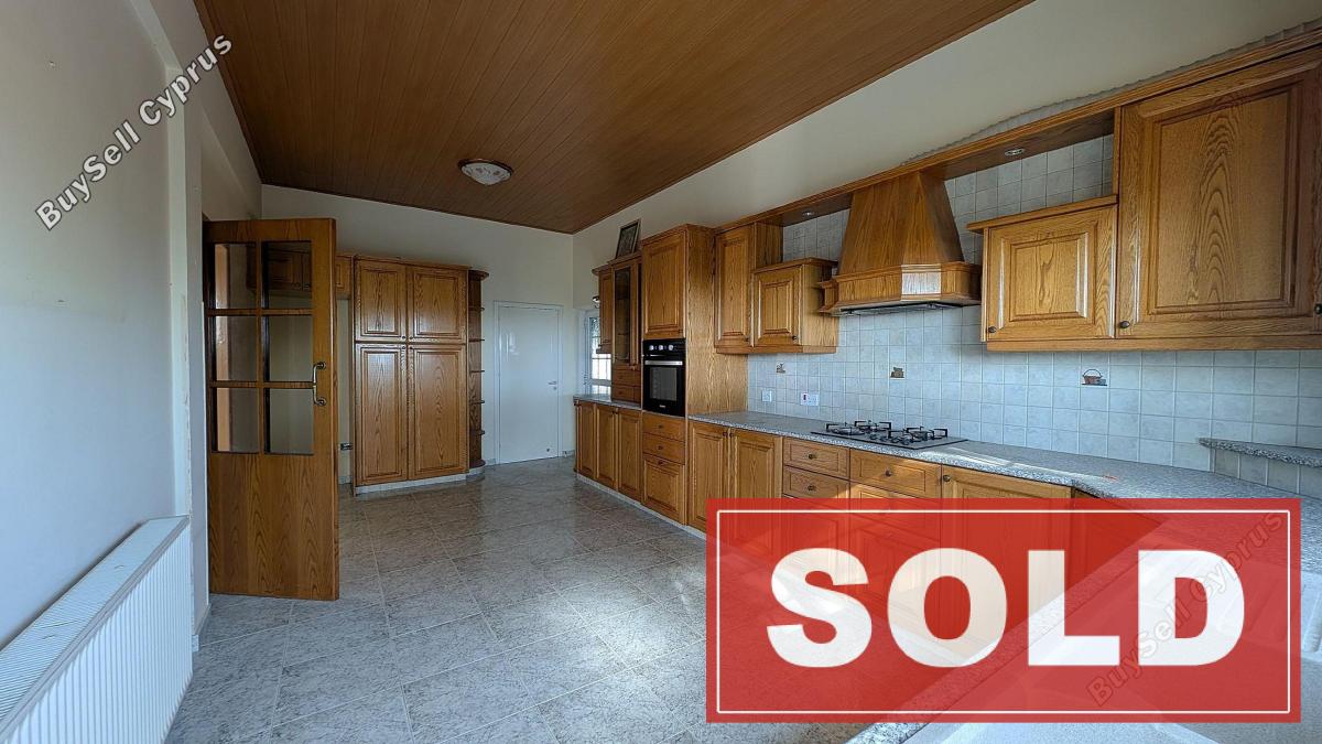 3 bedroom detached house sold alethriko larnaca 8145818 image 13424073