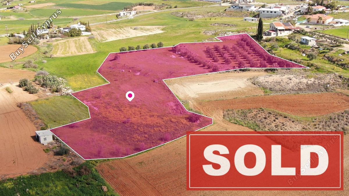 land sold palaiometocho nicosia 1368818 image 2819462