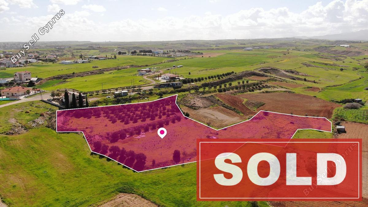 land sold palaiometocho nicosia 1368818 image 2819495