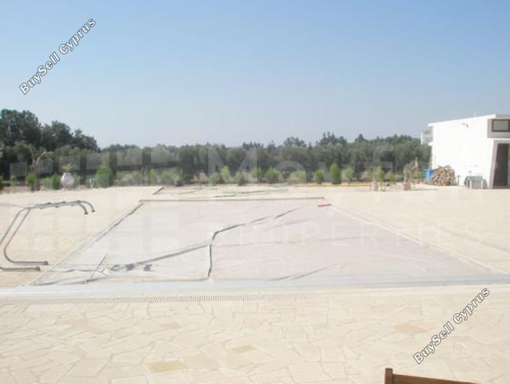 6 bedroom detached house for sale dromolaxia larnaca 7870528 image 11378179